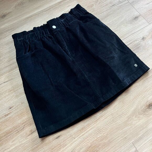 ROXY Silent Days Black Mini Shirt Size Large - Picture 1 of 7